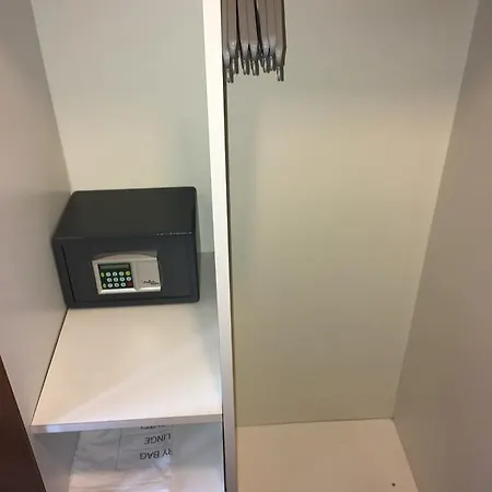 ホテル オステルリ ドゥ ラ ヴァンディ