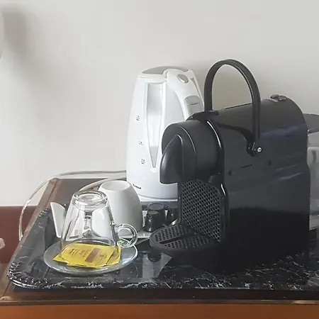 オステルリ ドゥ ラ ヴァンディ ホテル 3*