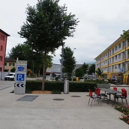 Hotel De La Vendee 3*