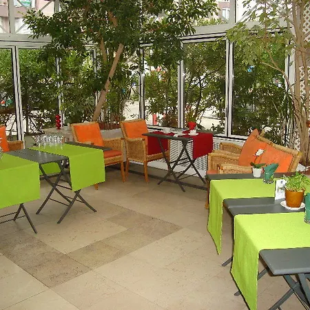De La Vendee Hotel Lancy