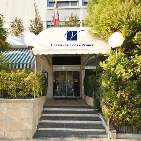Hotel De La Vendee 3*