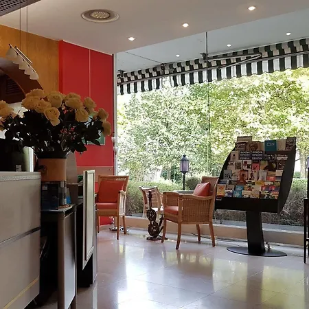 De La Vendee Hotel Lancy
